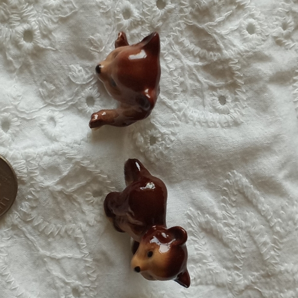 Vintage Hagen Renaker tiny porcelain bear cubs - Picture 2 of 6